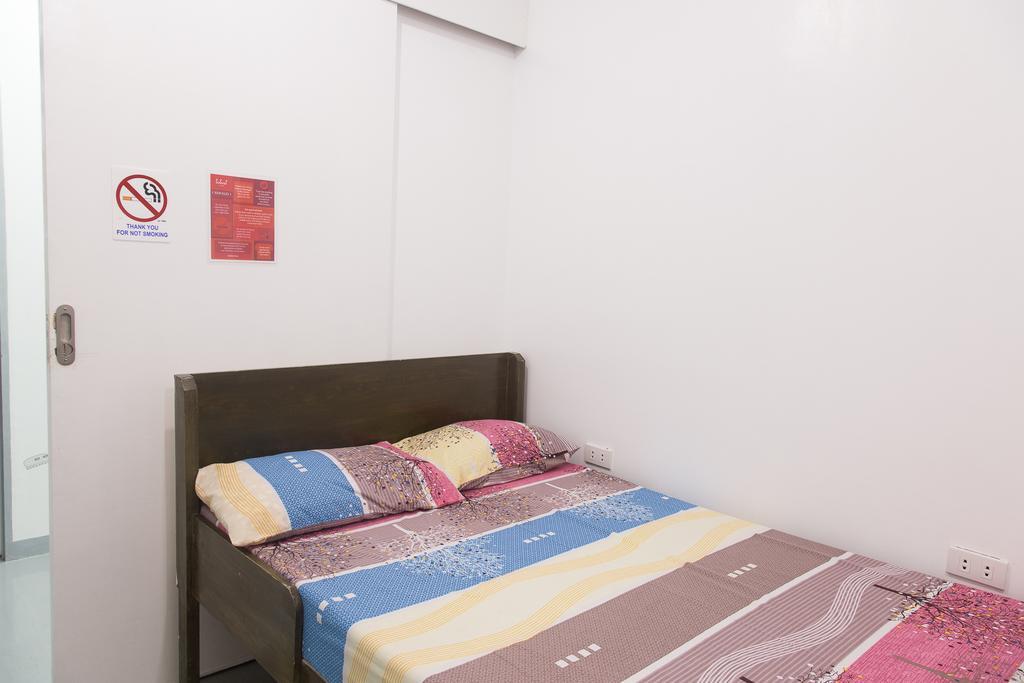 Lokal Hostel San Pedro Makati Quarto foto